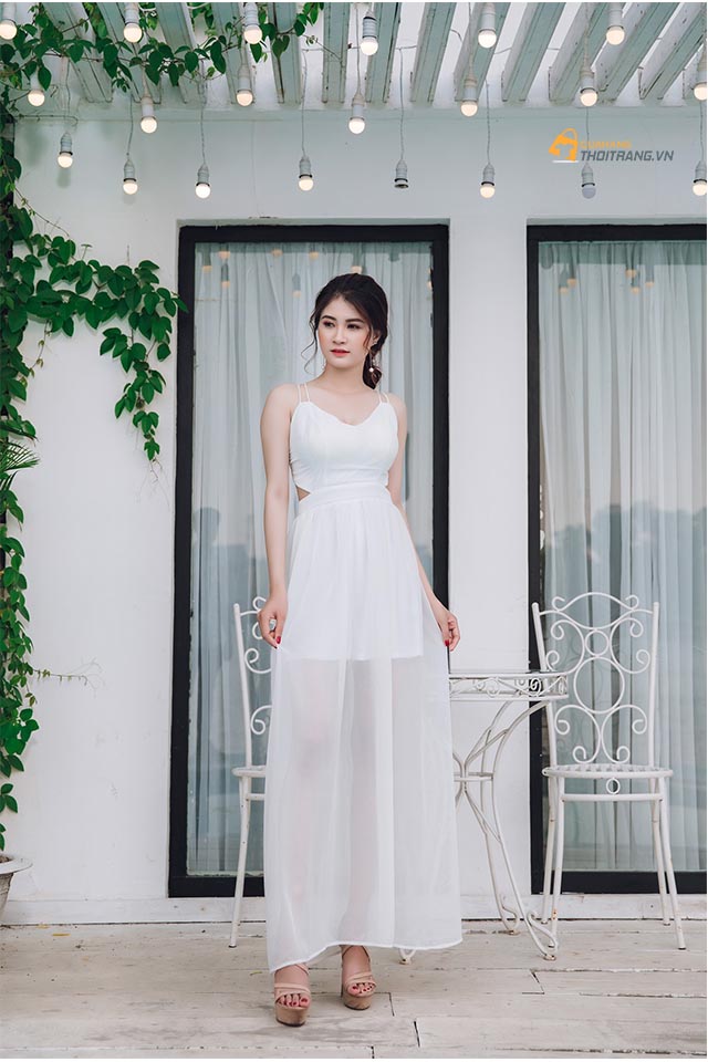 Đầm maxi trắng